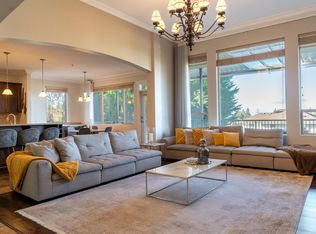 10707 248th St, Maple Ridge, BC V2W1G6