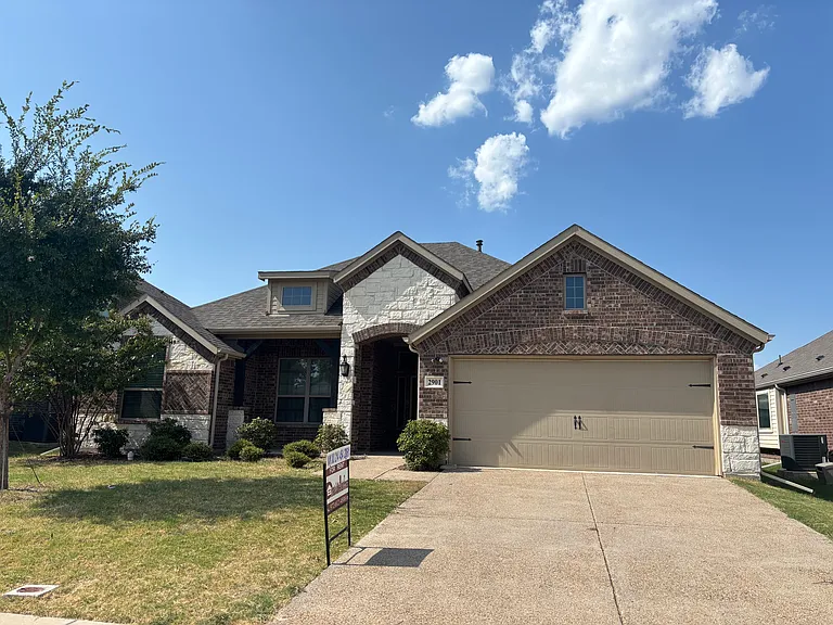 2901 Pronghorn Dr — Photo 2