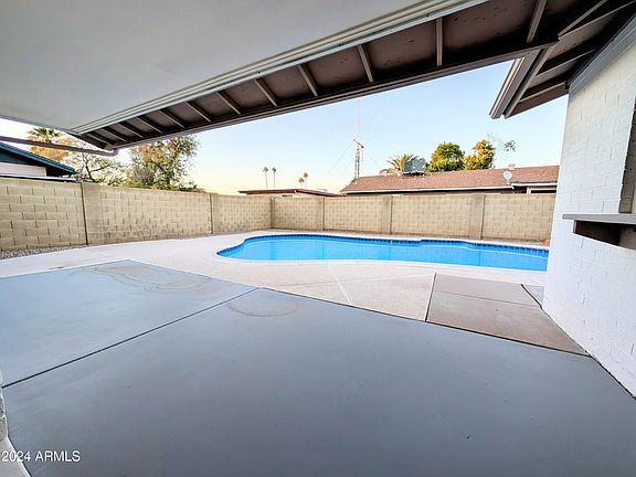 4th image of 4922 W CHRISTY Drive