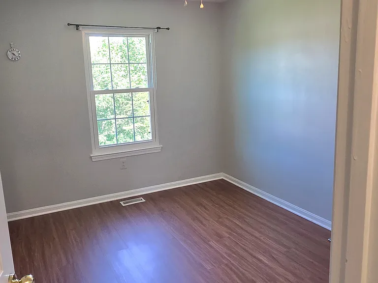 4686 Joanna Ct — Photo 26