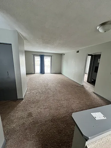 2440 Shaker Ct Photo 1