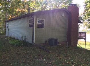 1114 Swan Dr, Crystal, MI 48818