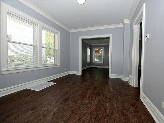 2nd image of 216 S 20th Ave