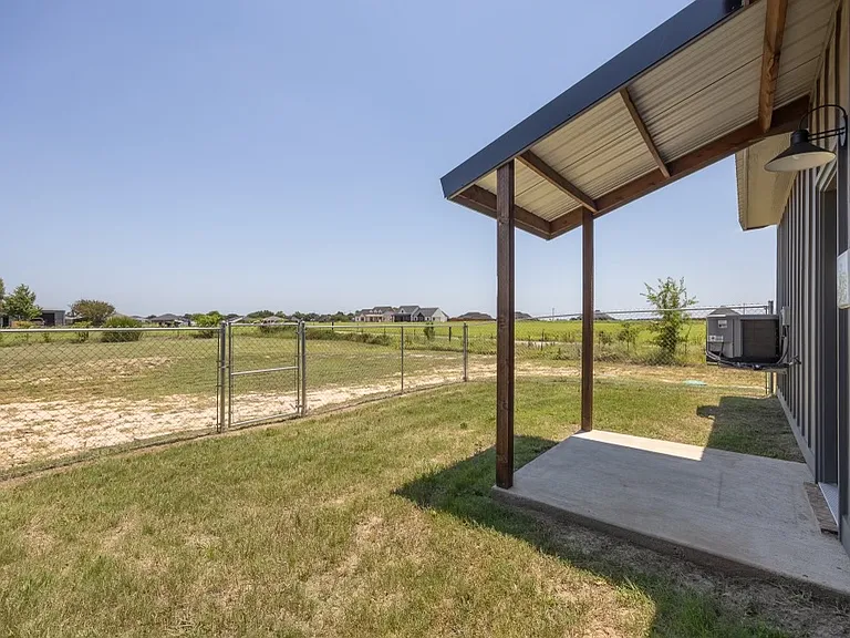 Lindale Landing North/South — Photo 22