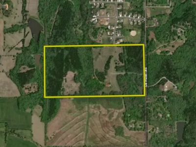 4635 SW Urish Rd, Topeka, KS, 66610