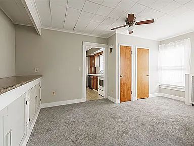 4th image of 388 Eaton Rd