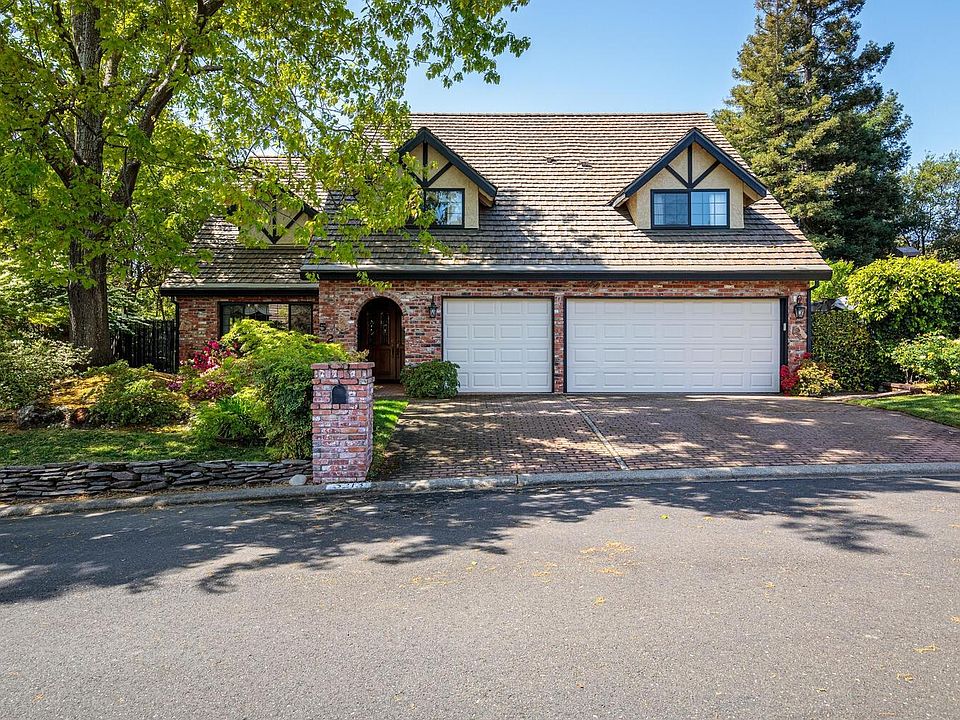 2nd image of 5213 Ravine View Ln