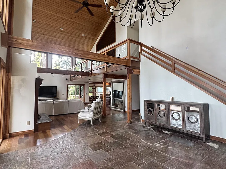 2878 Raccoon Point Rd — Photo 11