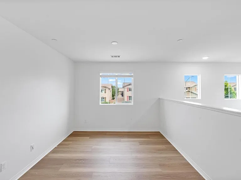 31624 Chamise Ln — Photo 15
