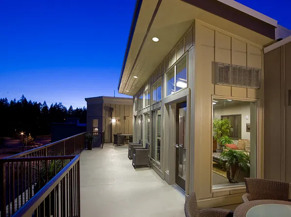 The Blakely At Echo Lake Village, 1140 N 192nd St APT B127, Seattle, WA 98133