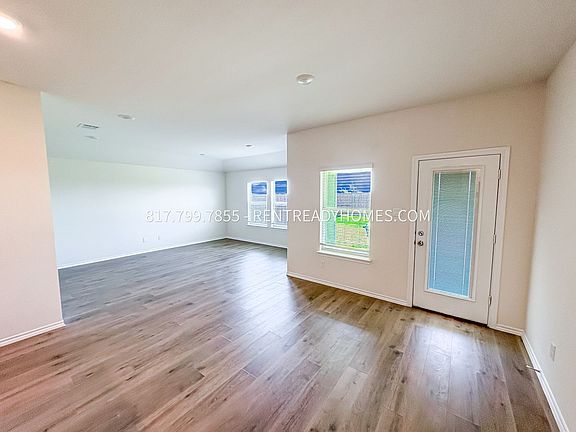 2nd image of 116 Creek End Dr