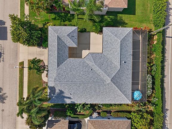 4th image of 171 Americas Cup Blvd