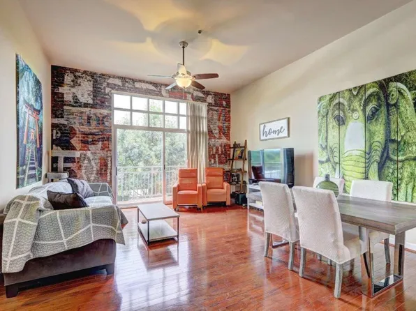 711 Cosmopolitan Dr #431, Atlanta, GA 30324