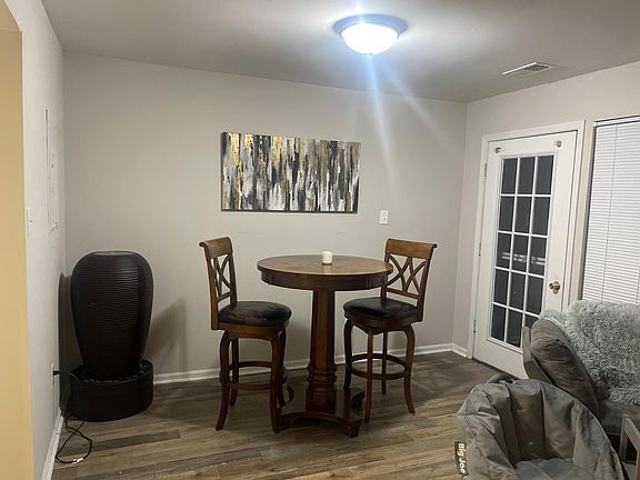 5th image of 10 Deer Run Ct Unit B