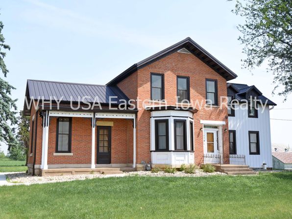 942 W Main St