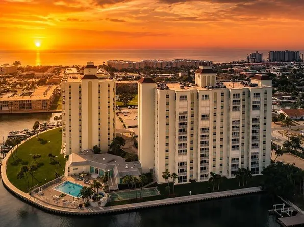 420 64th Ave APT 101, Saint Pete Beach, FL 33706