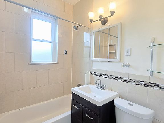 5th image of 1395 Kearney Ave #2F