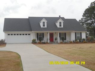 3725 Baymeadows Dr, Douglas, GA 31535