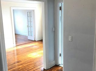 3180 45th St APT 6, Astoria, NY 11103