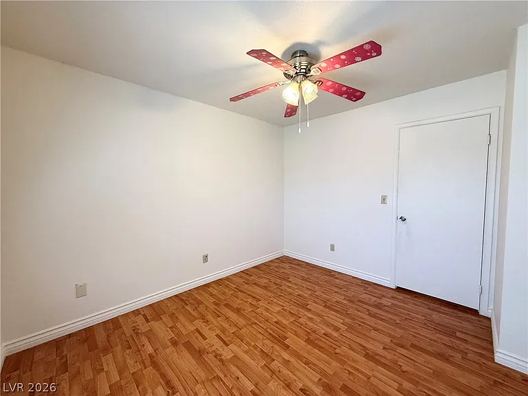 616 Greenway Rd — Photo 24