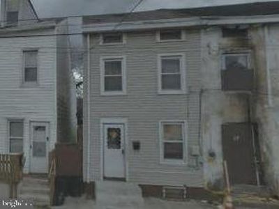 29 Poplar St, Trenton, NJ, 08638