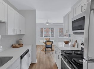 Infinity Apartments, Arlington, VA 22204