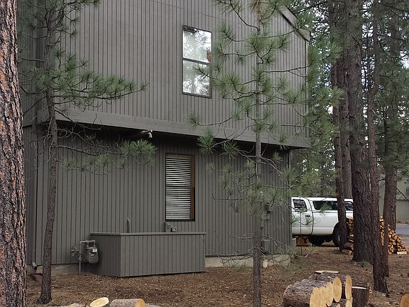 3rd image of 18138 Ashwood Ln #4