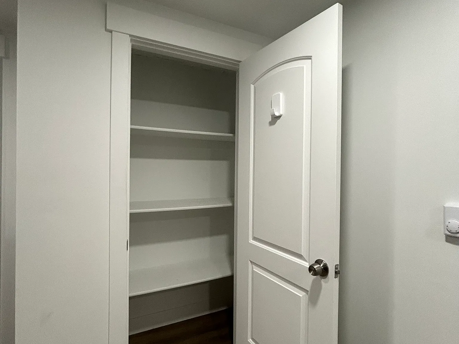 1 bed, 750 sqft, $1,300 — Photo 4