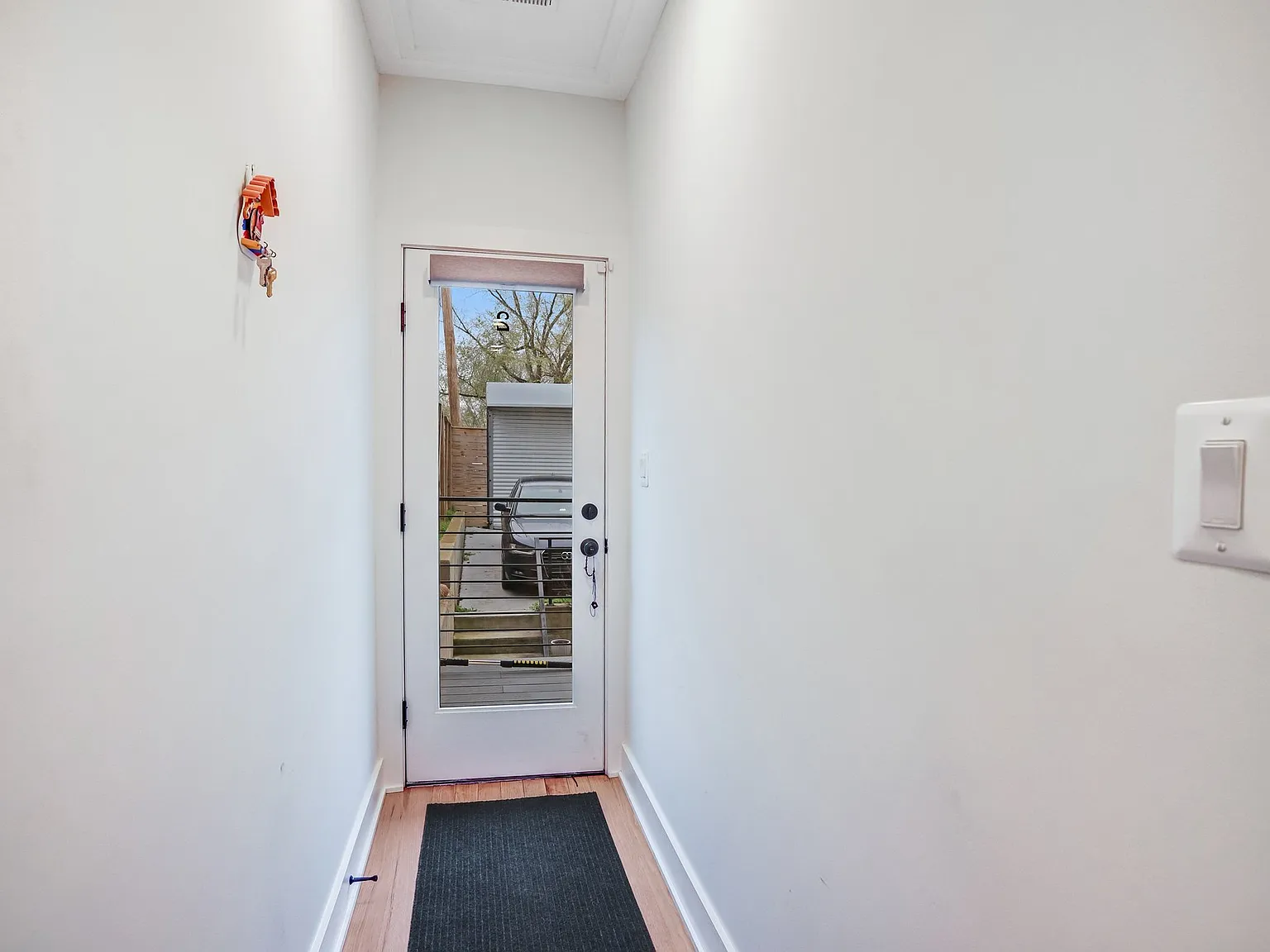 1638 Trinidad Ave - 2 — Photo 2