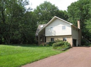 33 Sibelius Dr, Newtown, PA 18940