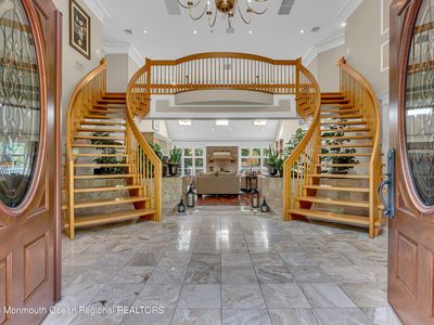 5 Moonlight Court, Millstone Township, NJ, 08510