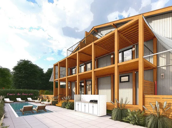 301 S Toulme St #101, Bay Saint Louis, MS 39520