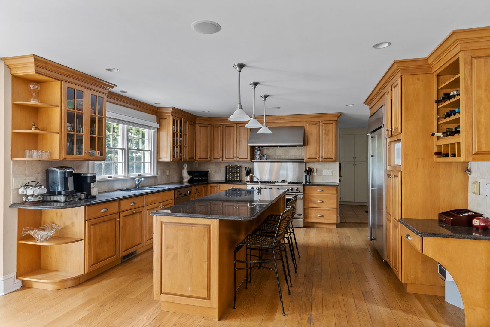  Ample Storage, thoughtful layout