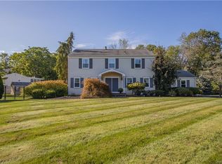 5 Village Way, New City, NY 10956
