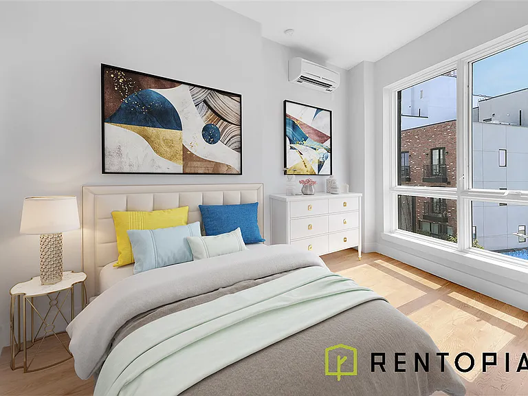 411 Meeker Ave #308N — Photo 2