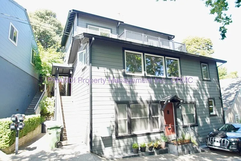 317 Montecito Ave