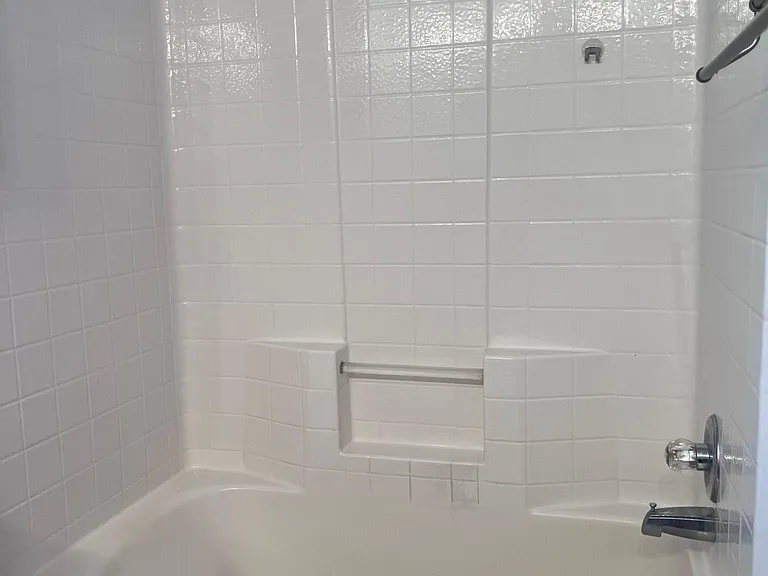 16232 Seminole Dr — Photo 14