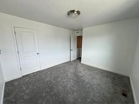 71 E Meandering Way — Photo 17