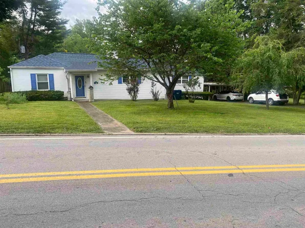 2610 S Belmont St #A, Ashland, KY 41101