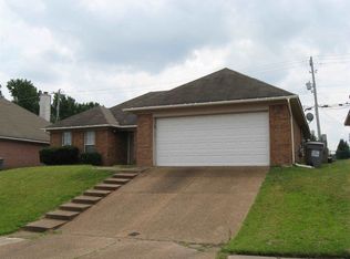 5667 Morning Flower Dr, Memphis, TN 38135