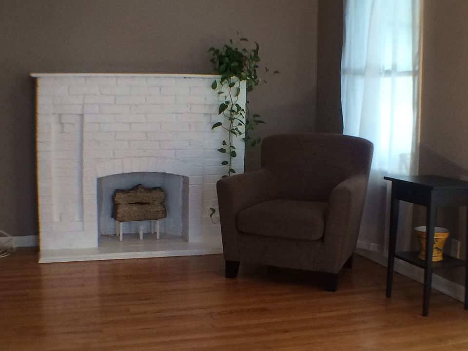 1st image of 1107 S Lombard Ave