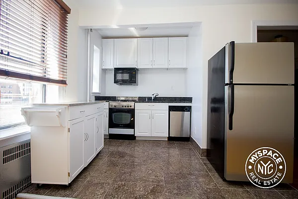 Rented by MySpaceNYC | media 16