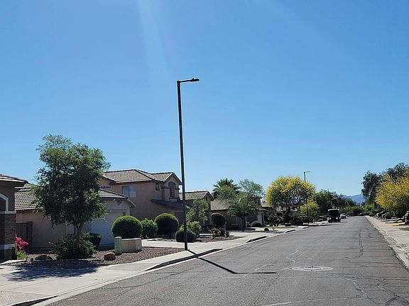 5th image of 13461 W Peck Dr