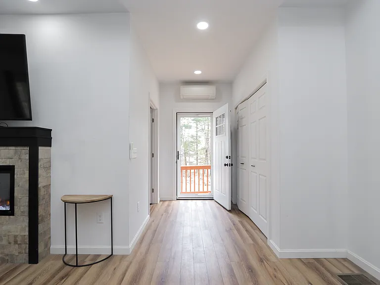 177 Thompson St — Photo 26