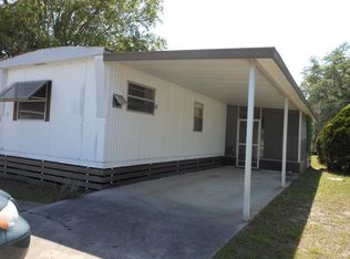 907 Jennifer St, Wildwood, FL 34785