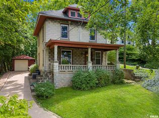 1144 NE Glen Oak Ave, Peoria, IL