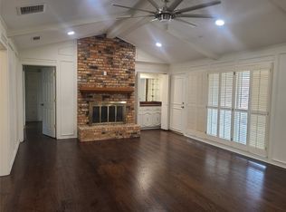 6005 Canyon Springs Rd, Dallas, TX 75248