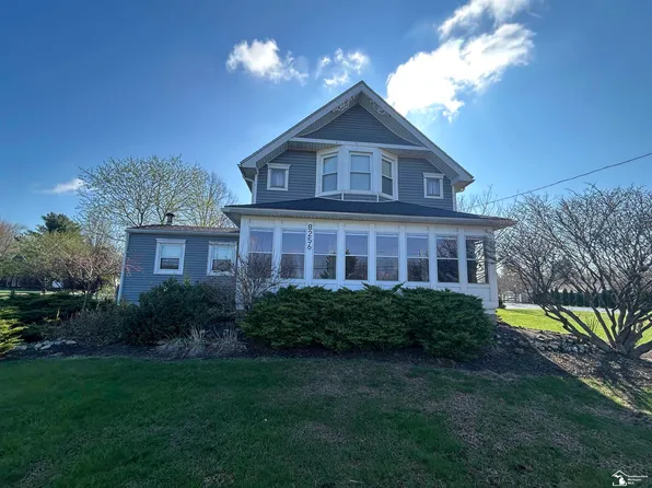 8256 Jackman Rd, Temperance, MI 48182