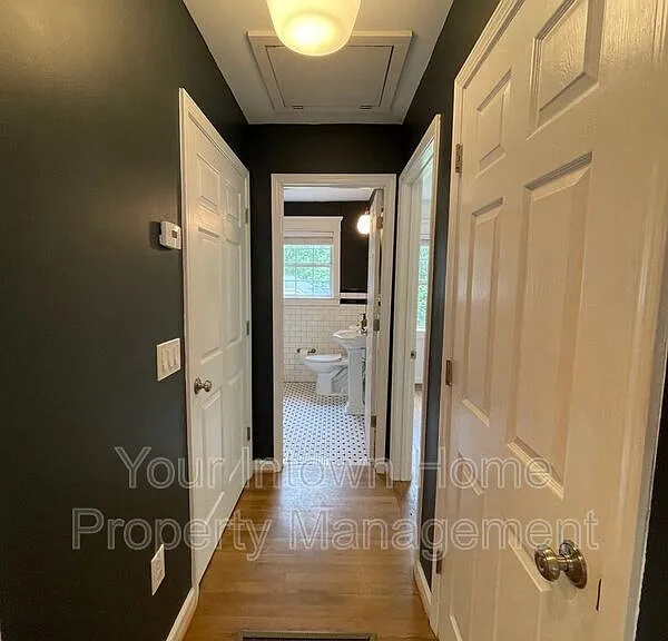 445 Gift Ave SE — Photo 14