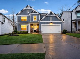 177 Treeline Trl, Canton, GA 30115